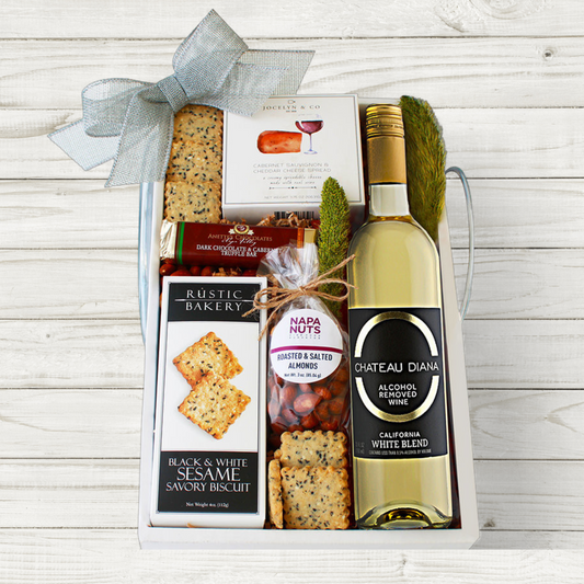 Chateau Diana Alcohol Free Wine & Cheese Gift