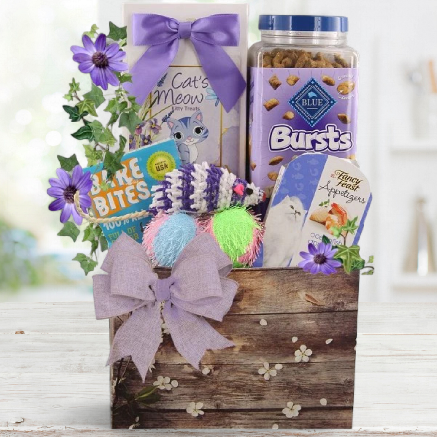 Feline Favorites Cat Gift Basket